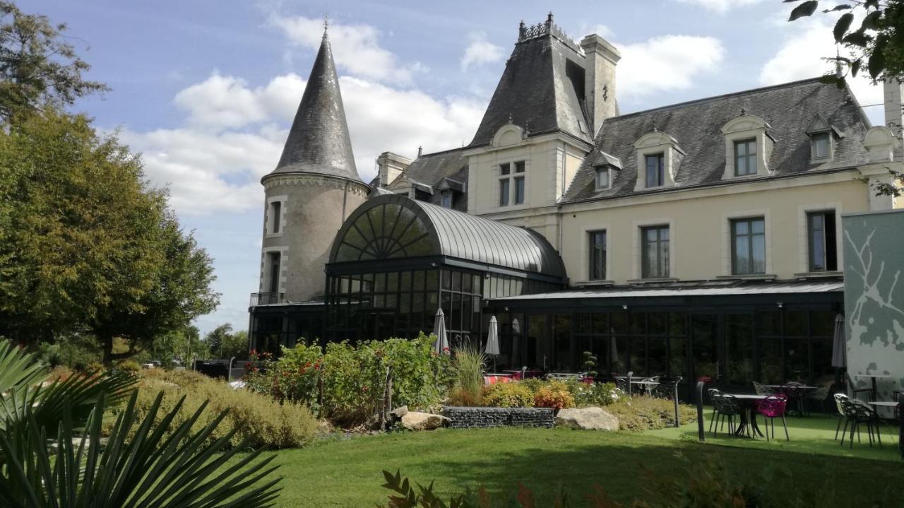 Hotel Chateau De La Barbiniere Saint-Laurent-sur-Sevre Exterior photo