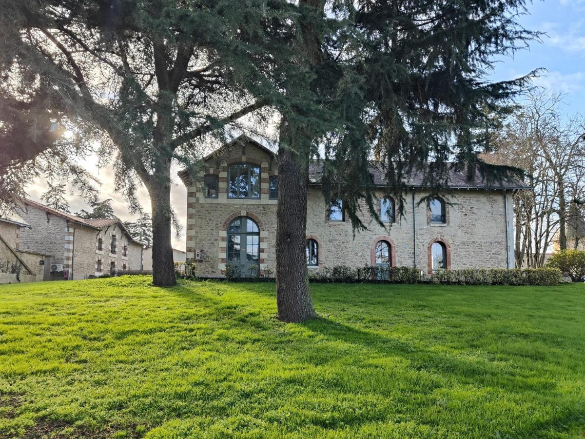 Hotel Chateau De La Barbiniere Saint-Laurent-sur-Sevre Exterior photo